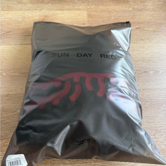 Sun Day Red Luare chain stitch hoodie - Black/Red NWOT - Picture 1 of 3